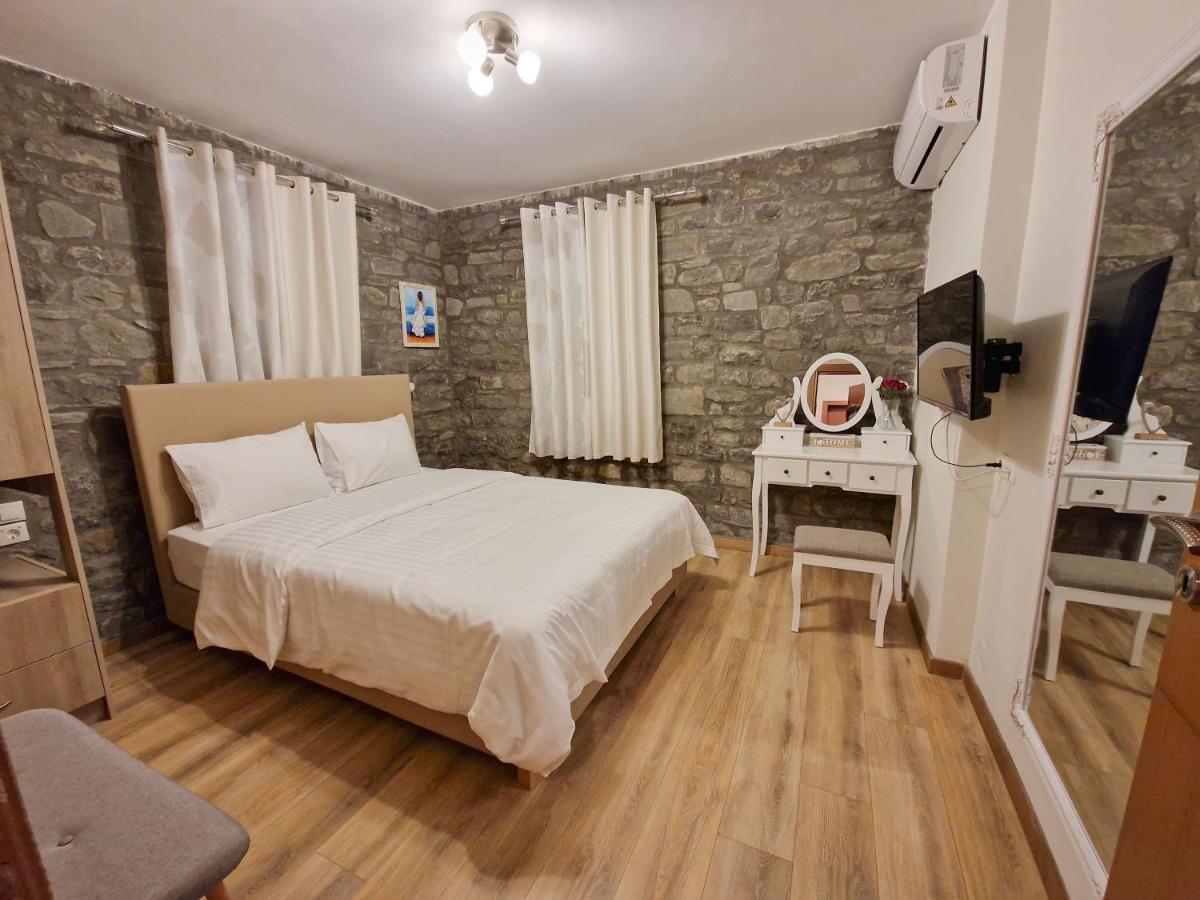 Aparthotel The Stone House Përmet Exteriér fotografie